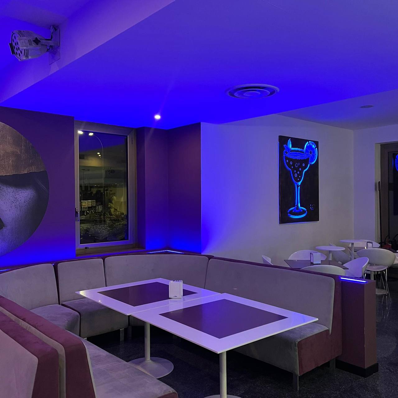 Aspesi Cafe gallery 4